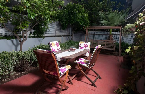 Kalamata House | Country House 'Happy Holidays Messinia' with Sea View, Wi-Fi and Air Conditioning