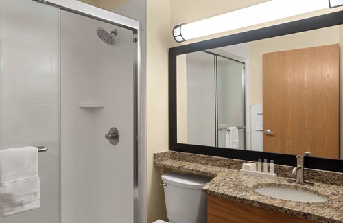 Two Harbors Hotel | Country Inn of Two Harbors
