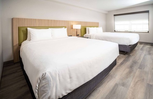 Stone Mountain Hotel | Country Inn & Suites by Radisson, Stone Mountain, GA