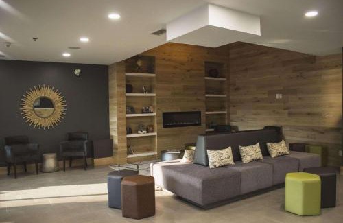 Niagara Falls Hotel | Country Inn & Suites by Radisson, Niagara Falls, ON