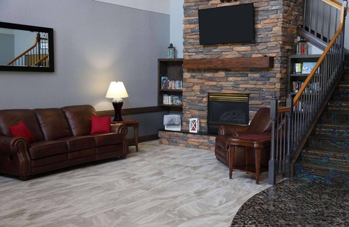 Little Falls Hotel | Country Inn & Suites By Radisson, Little Falls, Mn