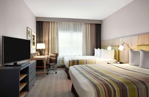 Lawrence Hotel | Country Inn & Suites by Radisson Lawrence