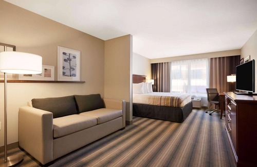 Roseville Hotel | Country Inn & Suites by Radisson Roseville - St. Paul
