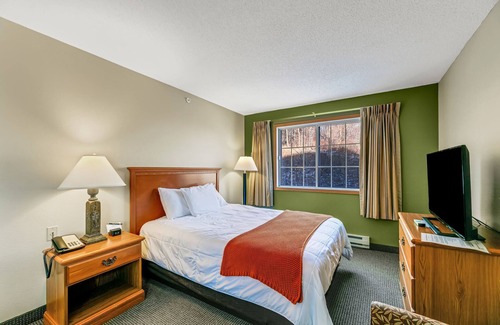 Walker Hotel | Country Inn Walker