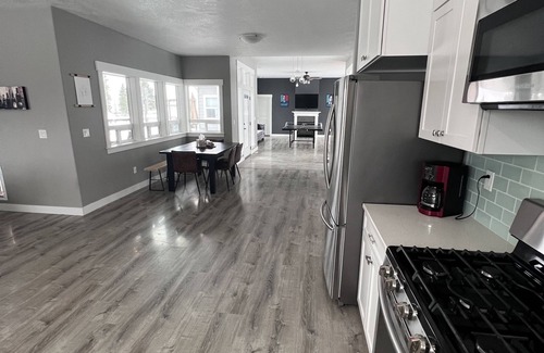 Moscow House | Country Living and Views; Full RV hookup available