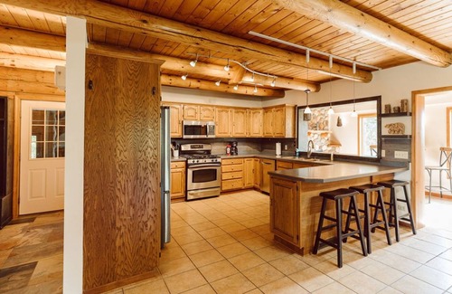 Sault Ste. Marie House | Country Living Custom Built Log Home with Hot Tub and Sauna