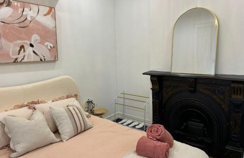 Bendigo House | Courthouse - Family Retreat Near Bendigo CBD