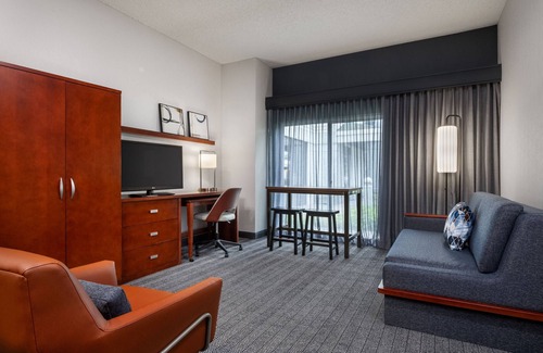 Anchorage Hotel | Courtyard by Marriott Anchorage Airport