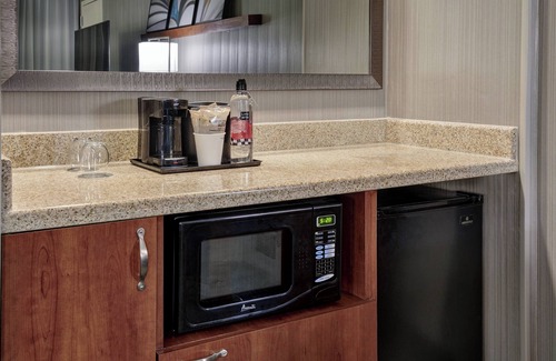 Oakbrook Terrace Hotel | Courtyard by Marriott Chicago Oakbrook Terrace