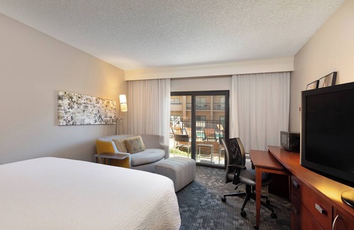 Bedford Hotel | Courtyard by Marriott Dallas-Fort Worth/Bedford