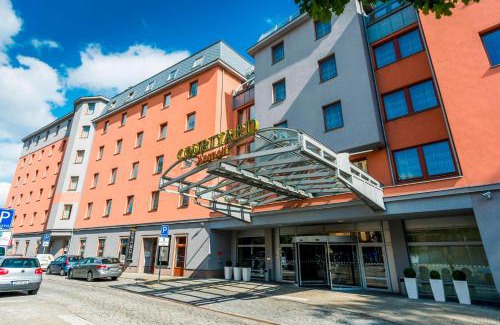 Plzen Hotel | Courtyard by Marriott Pilsen