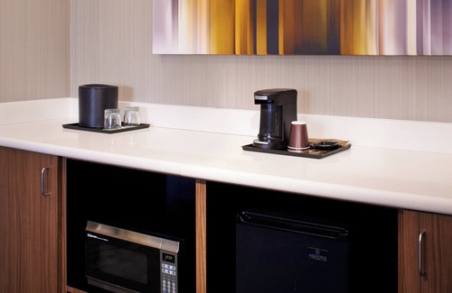 Rossford Hotel | Courtyard by Marriott Toledo Rossford/Perrysburg