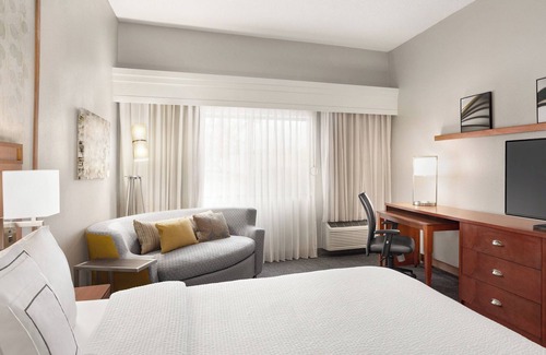 Tupelo Hotel | Courtyard By Marriott Tupelo