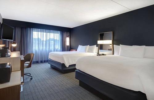 State College Hotel | Courtyard by Marriott State College