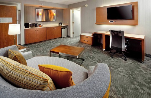 State College Hotel | Courtyard by Marriott State College