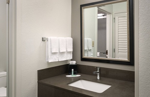 West Melbourne Hotel | Courtyard Melbourne West