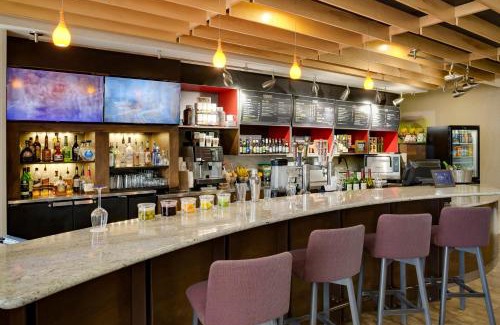 Statesville Hotel | Courtyard Statesville Mooresville/Lake Norman
