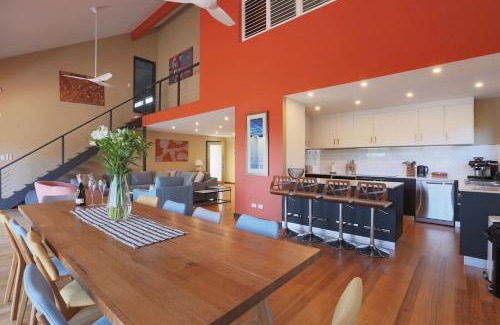 St Helens House | Cove View Retreat