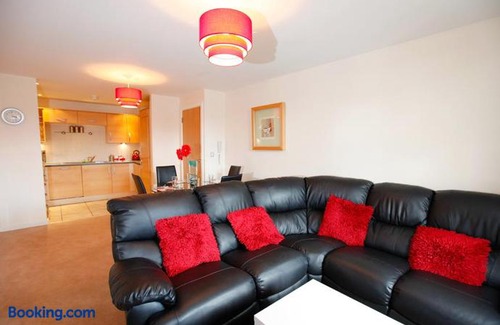 Coventry City Centre Apartment | Coventry Home