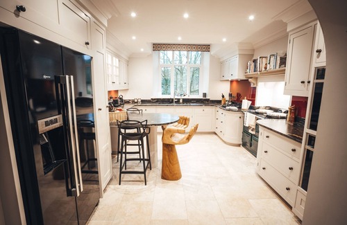 Sedbergh House | Cowgill Grange sleeps 14 in 7 bedrooms.