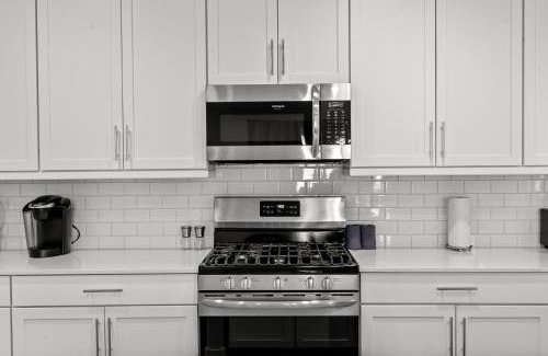 Gold Canyon Apartment | Coyote Sunset Retreat in the Desert - BBQ & Tennis