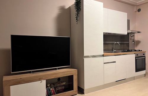 Roseto degli Abruzzi Condo | Cozy 1-bedroom condo with AC, WiFi 50 meters from the beach in Roseto!