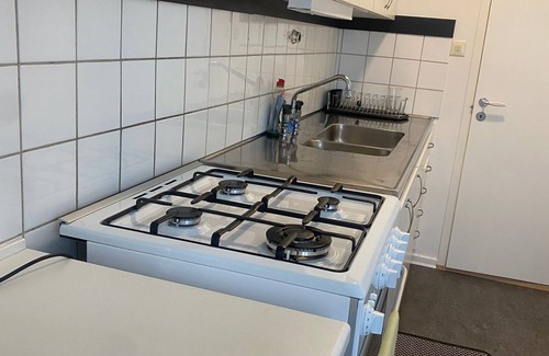 Lundby Apartment | Cozy 1-Bedroom Göteborg Apartment - Central,Tram 6/8,Near Liseberg & Attractions