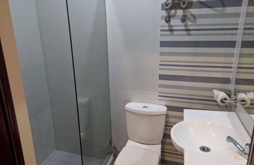 Iligan House | Cozy 1-bedroom hotel in superb Iligan City with AC, WiFi