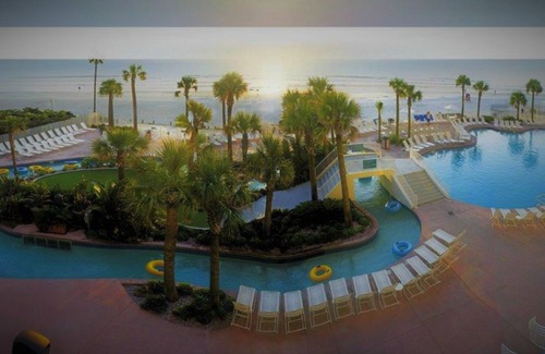 Daytona Beach Resort | Cozy 2-Bedroom Deluxe Suite in Beautiful Daytona Beach!