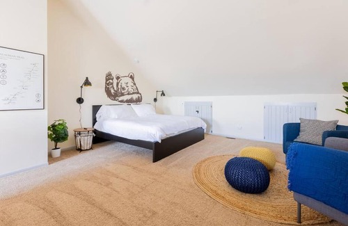 Vernon Apartment | Cozy 2BR condo w/valley views