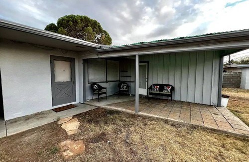 Odessa House | Cozy 3 bedrooms, 6 beds House