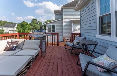 Northeast Raleigh House | Cozy 4-bedroom Raleigh Retreat. Home Theater. Furnished Deck. 15 min to Downtown