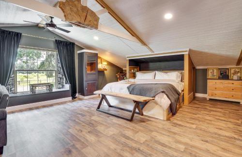 Pittman Apartment | Cozy Altoona Studio with Fire Pit Farm On-Site!