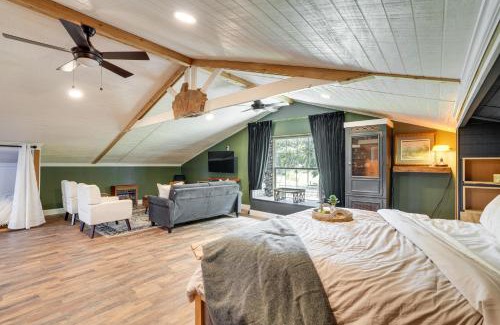 Pittman Apartment | Cozy Altoona Studio with Fire Pit Farm On-Site!