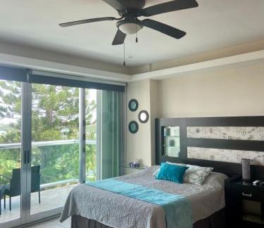 Punta Cancun Apartment | Cozy and Modern