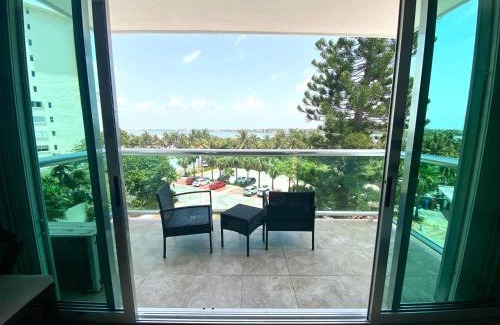 Punta Cancun Apartment | Cozy and Modern
