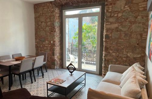 Casco Viejo Apartment | Cozy Apartment in the heart Casco Viejo