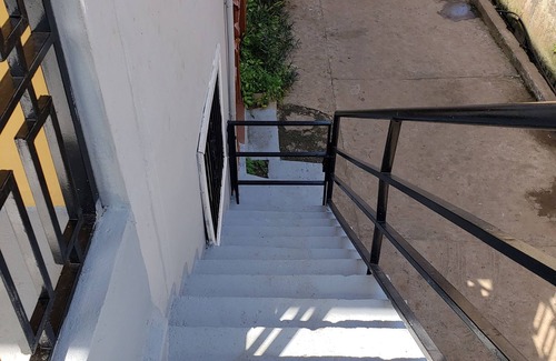 Freetown Apartment | Cozy apartment minutes away from downtown, hiking trails, and beach attractions.