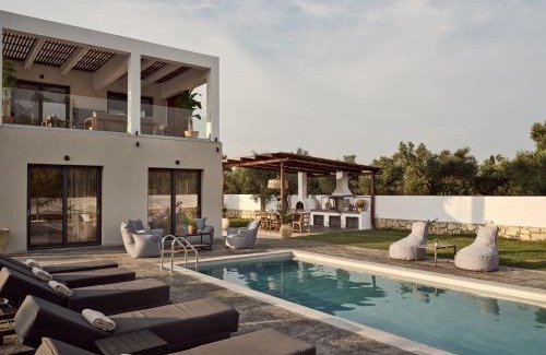 Kalpaki Villa | Cozy Aura Residence, by TK Property Management
