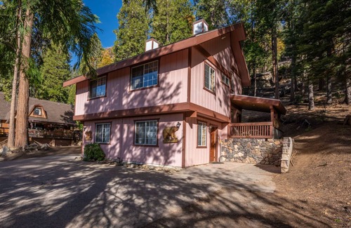 Yosemite West Cabin | Cozy Bear South Charming 2bd Cabin in Yosemite!