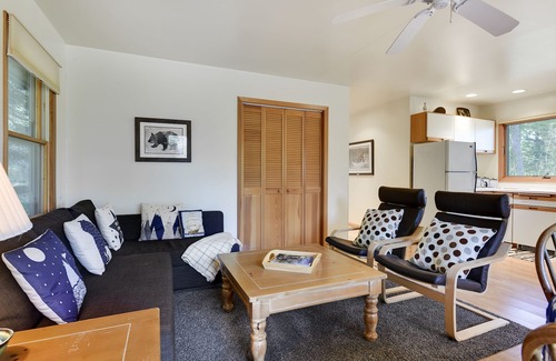 La Pointe Cottage | Cozy Cabin in the Woods of Madeline Island