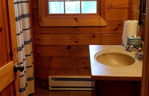 West Springfield Cabin | Cozy Cabin in the Woods with Beautiful Pond Views
