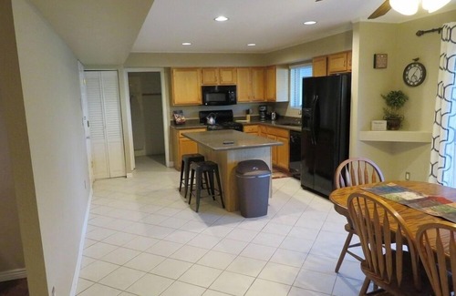 North Mountain House | Cozy, Clean, Beautiful 5 Star reviews home. A Quiet Gem!