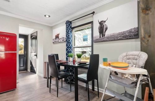 Statesville House | Cozy & Comfy Remodeled Home
