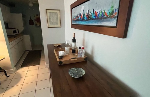 Vilomar Condo | Cozy Condo Steps Away from Beach-perfect Romantic Getaway in Luquillo.