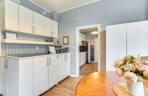 Eureka Springs Historic District Cottage | Cozy Eureka Springs Cottage, Walk to Dtwn!