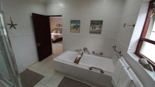 Greater Johannesburg Metropolitan Area Apartment | Cozy Garden Cottage