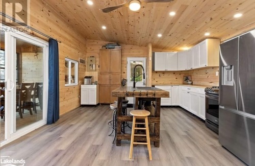 Carling Cottage | Cozy Georgian Bay Cottage