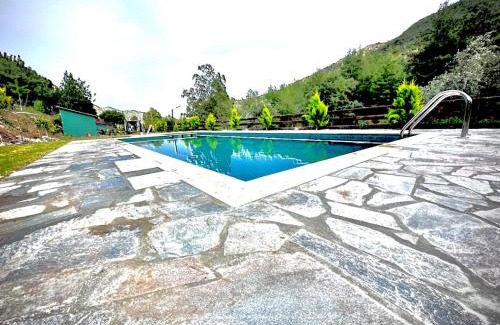 Arakapas Apartment | Cozy Glamping Cabin With Pool, Perfect For Couples & Families