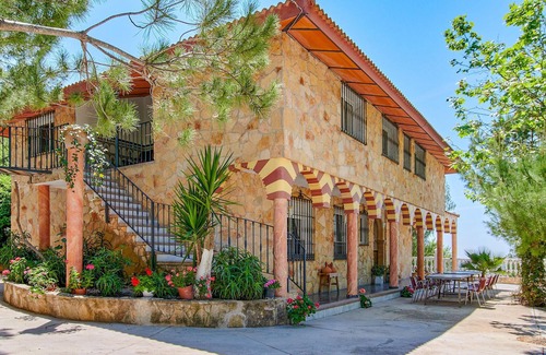 Dona Mencia House | Cozy home in Doña Mencía with WiFi